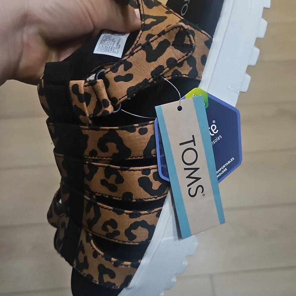 Toms Leopard Print Platform Sandals 6.5 - Picture 3 of 8